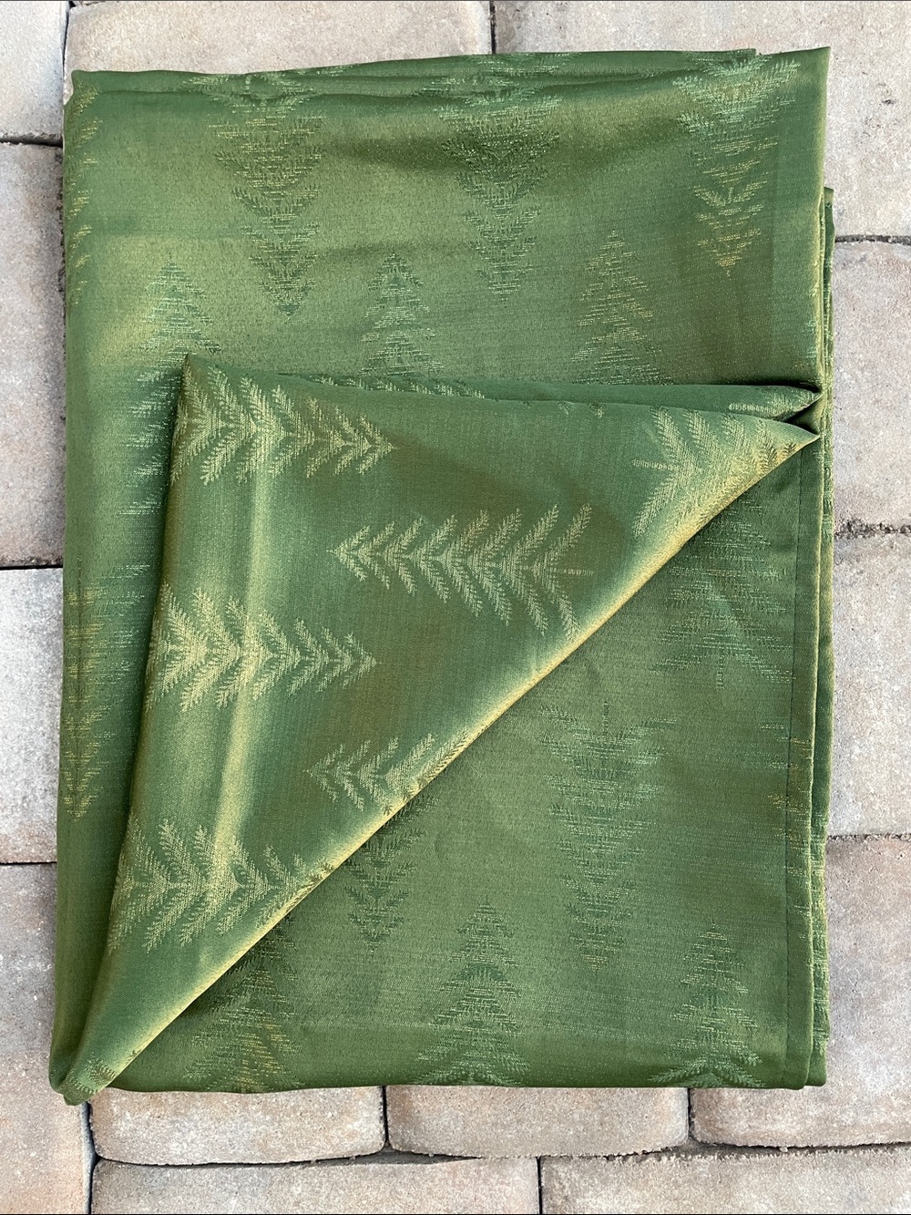 Green/Gold Metallic Christmas Tree Decorative Tablecloth - 68”x 53”